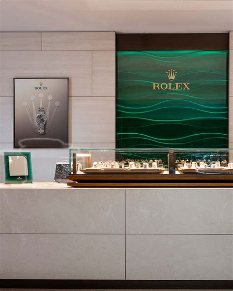 rolex moncton nb|‭La Mine d'Or‬ in 41 Botsford Street Moncton E1C 4W8.